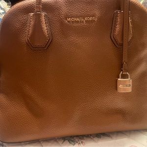 Micheal Kors Purse